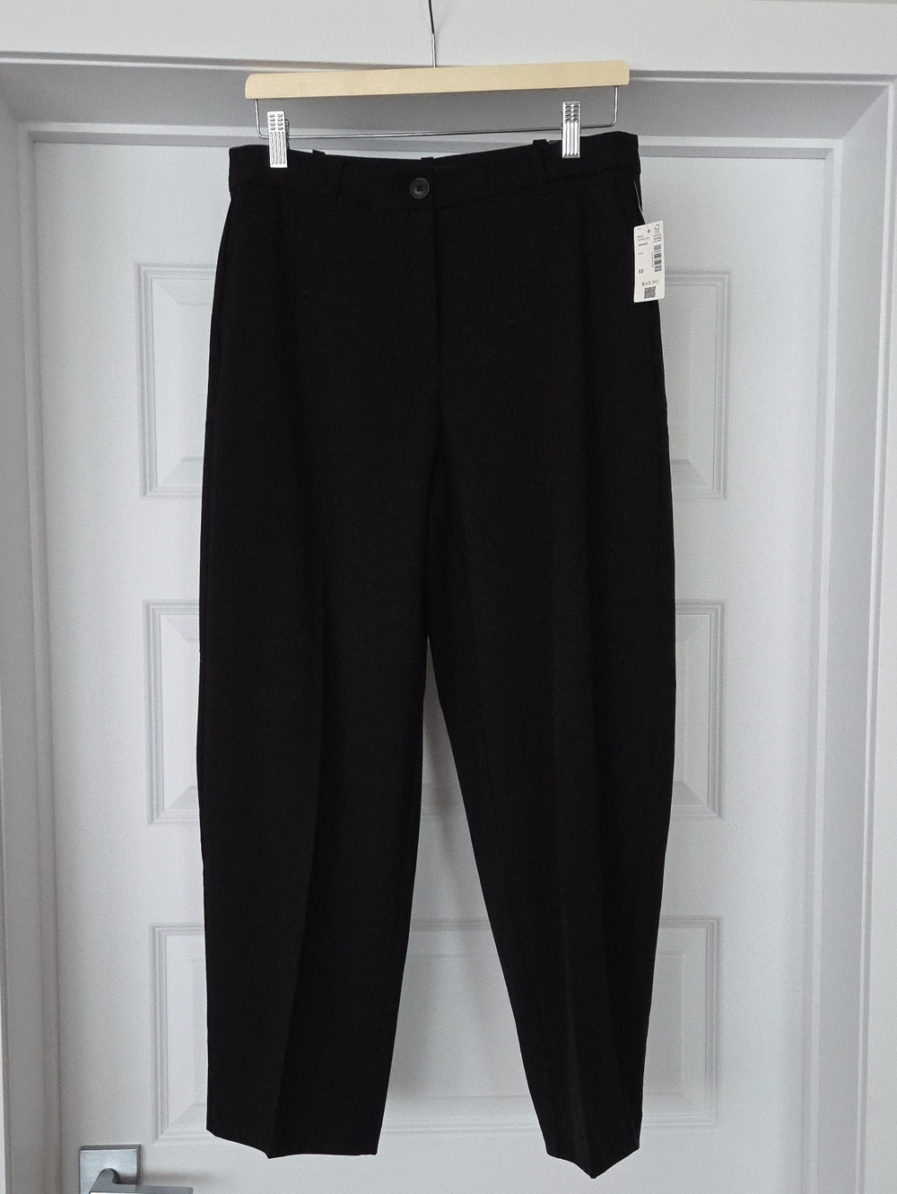 NWT Reitmans The Timeless Mid-Rise Barrel Leg Pant in Black, Size 10